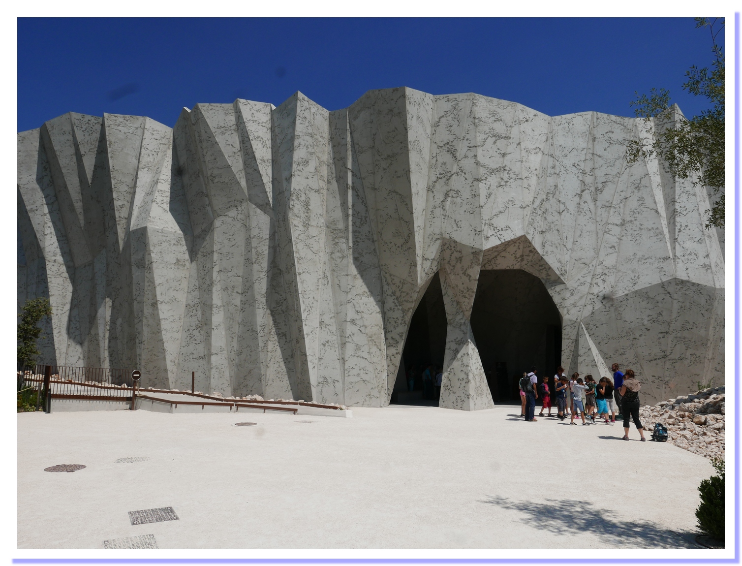 Chaouvet04 Entrata della Caverna di Pont d'Arc