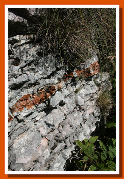 Corno05Stratificazione rosso verona