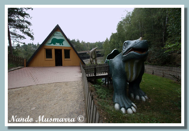 Iguanodonte Crystal Palace Londra Richard Owen